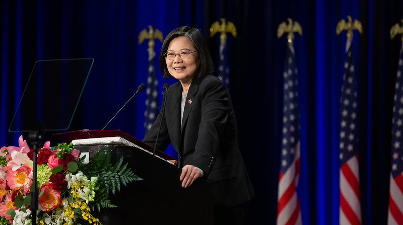 President Tsai attends expatriate banquet in Los Angeles