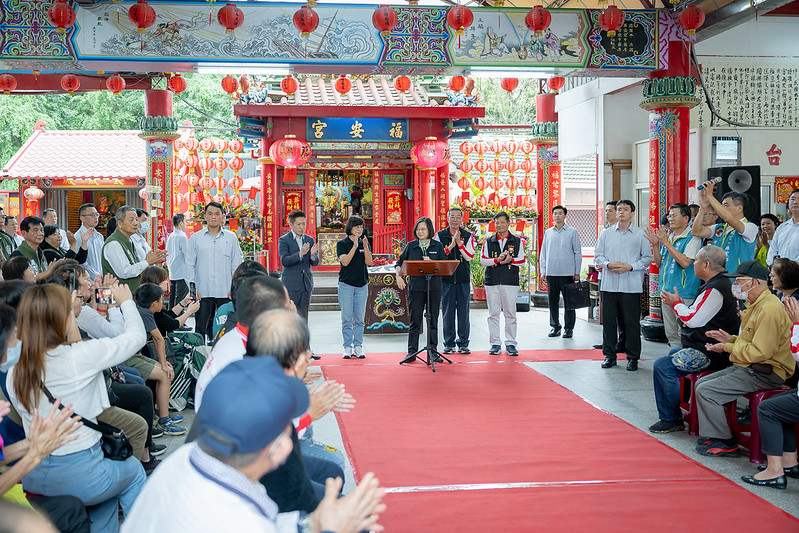 參香虎尾福安宮　總統：政府努力照顧雲林的長輩及農民　推動雲林地方建設　讓雲林發展更好