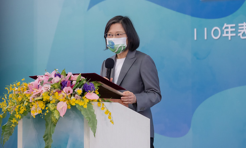 總統出席「涓滴守護 韌性臺灣-表揚水利傑出貢獻人員及團體典禮」，並致詞
