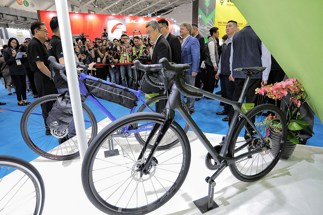出席台北國際自行車及體育用品展　副總統盼讓全世界看到臺灣產品的美好