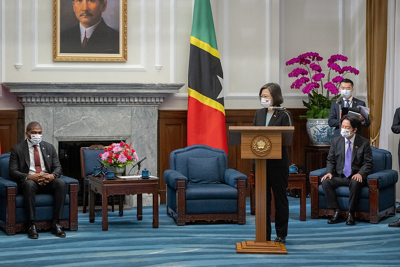 總統接受「新任聖克里斯多福及尼維斯聯邦大使范東亞呈遞到任國書」，並致詞