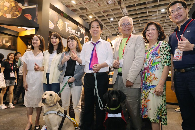 副總統出席「2023展昭台北寵物用品展」