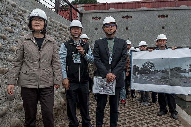 視察雲林溪掀蓋計劃　總統允諾做雲林的後盾，一起解決問題　建設雲林