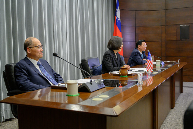 總統與美國華府三智庫於CSIS舉行視訊會議
