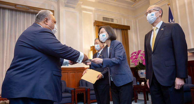 接受帛琉共和國駐臺大使到任國書　總統盼強化臺帛夥伴關係　為雙方開展更多合作機會
