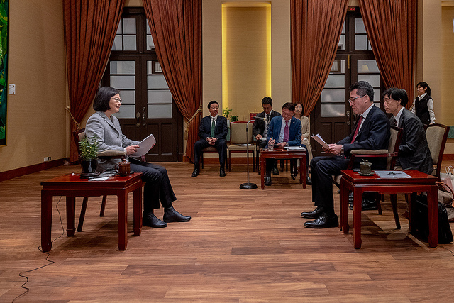 總統接受「日本產業經濟新聞社」專訪