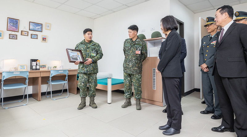 陸軍育勤營區完工啟用　總統：為國軍提供更好的服役環境　共創軍民雙贏及區域共榮發展