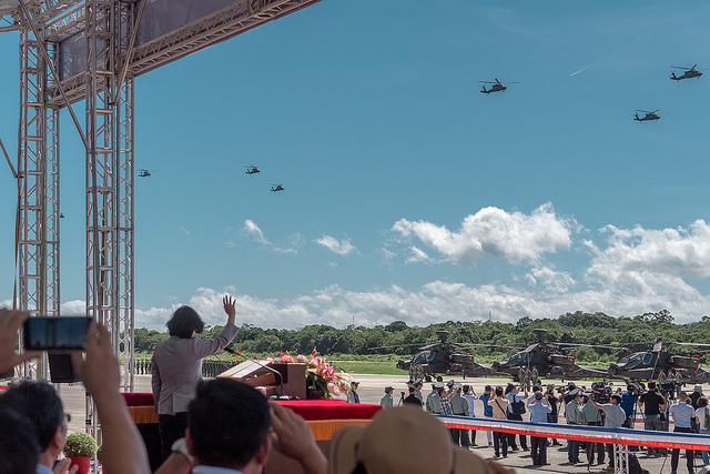 Церемония в честь формирования бригады армейской авиации из вертолетов AH-64E Apache на Тайване вертолетов, Apache, бригады, армейской, авиации, AH64E, период, Тайвань, Boeing, гайка, Тайване, условиях, коррозии, формирования, честь, ударных, эксплуатации, начале, Оригинал, влажности