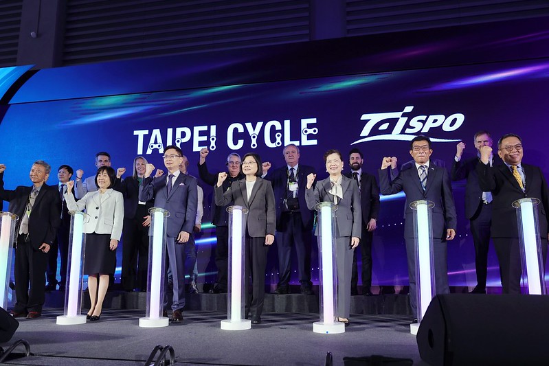 蔡英文總統今（22）日上午出席「『2023年台北國際自行車展、台灣國際運動及健身展』聯合開幕典禮」