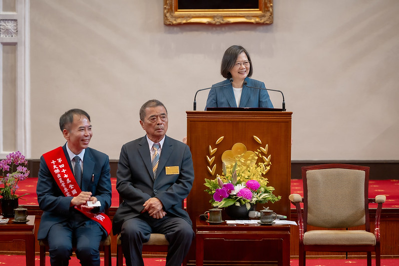 總統接見「國際同濟會台灣總會理監事首席及全國十大傑出農業專家」，並致詞