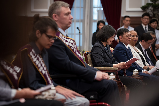總統推崇周大觀生命獎章得主　為臺灣帶來正面能量