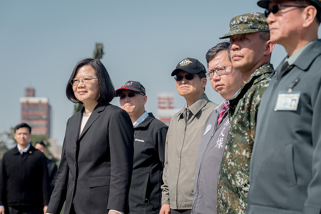 總統肯定國軍執行保家衛國任務　讓國人過好年