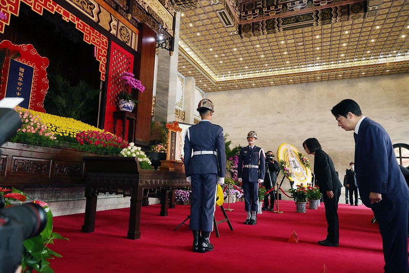 總統主持「中華民國112年向先祖暨忠烈殉職人員致祭典禮」