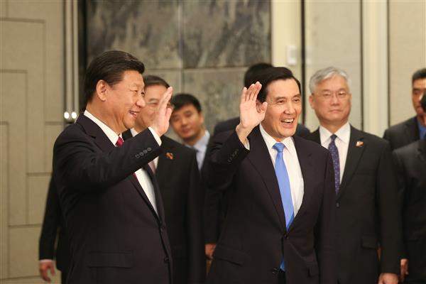 馬英九總統表示在12年前，也就是2003年的10月，於「東亞經濟高峰會」上，跟新加坡建國總理李光耀資政對談。當時都認為：「兩岸的發展，要以人民的利益做為依歸」。