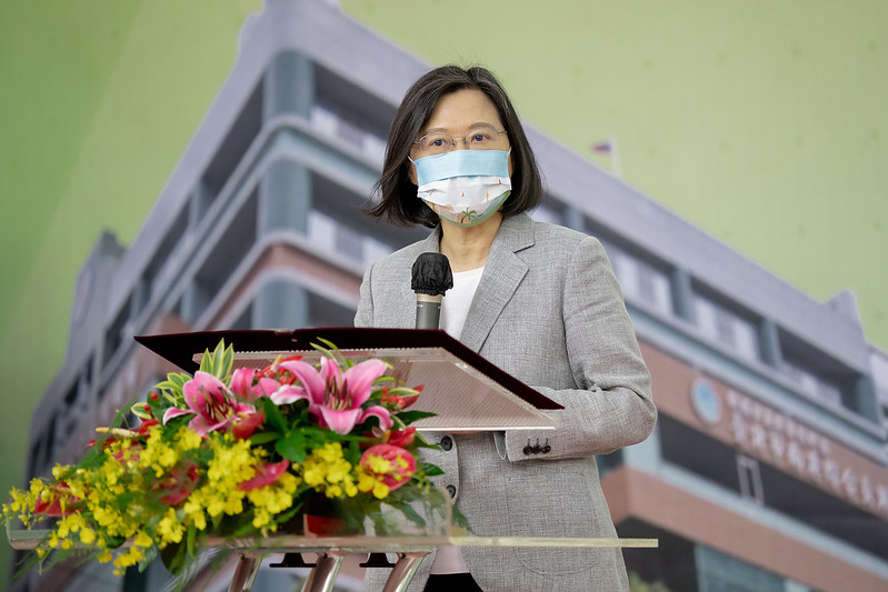 總統出席「衛福部基隆醫院附設南港綜合長照機構開幕典禮暨揭牌」，並致詞