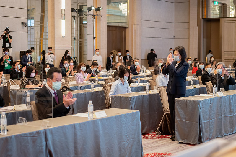 總統出席「2021玉山論壇：亞洲創新與進步對話」開幕式