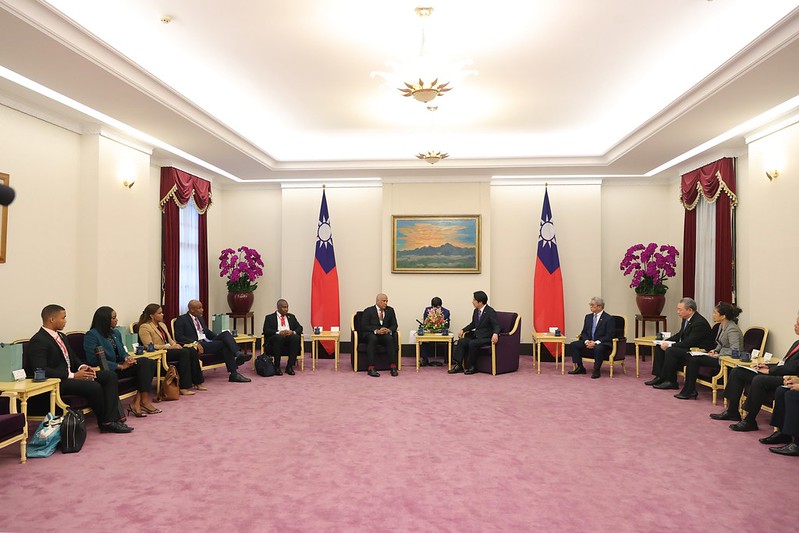 副總統與聖露西亞副總理希瑞爾雙邊會晤