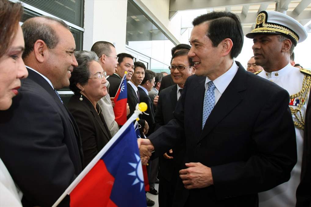 總統訪問友邦多明尼加-馬英九總統接受僑胞歡迎  