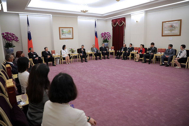 接見日本中華聯合總會　副總統盼僑胞在海外做政府最有力的後盾，為臺灣的未來共同努力