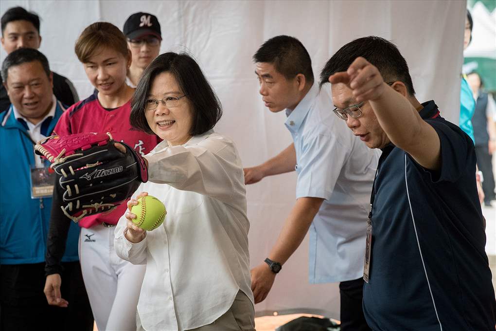 支持國內壘球運動　興建國際級壘球比賽場地