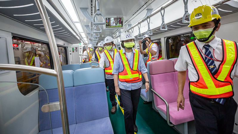 總統視導花東地區鐵路雙軌電氣化、臺東機務段功能提升