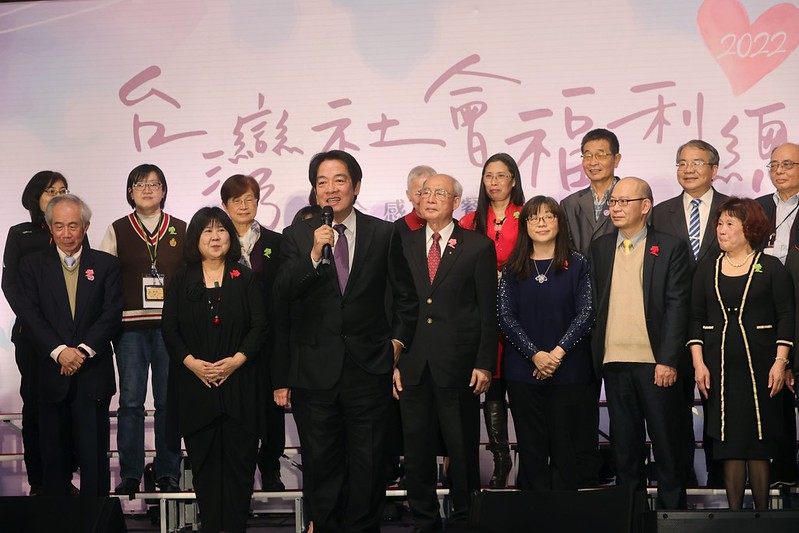 副總統出席「台灣社會福利總盟聯合感恩餐會」，並致詞