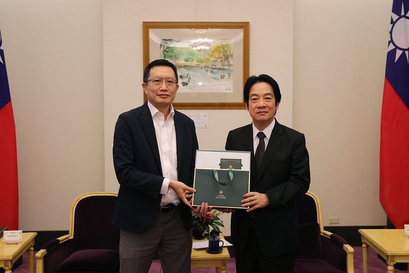 副總統接見台灣網路暨電子商務產業發展協會理事會