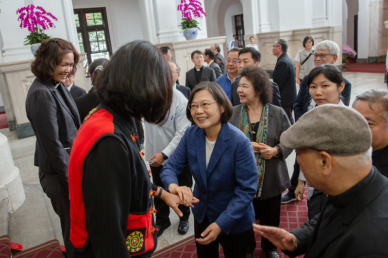 接見台灣基督長老教會　總統：跟大家一起繼續走在追求公義的道路上，一起為臺灣努力