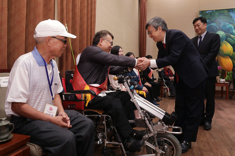 接見孝恩獎得獎人　副總統：政府與民間團體一起努力幫助身心障礙者　讓臺灣社會更美好