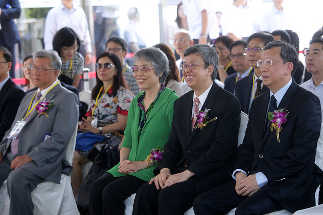 出席益得生技新廠落成典禮　副總統盼民間與政府合力　讓生醫成為帶動經濟發展的主流產業