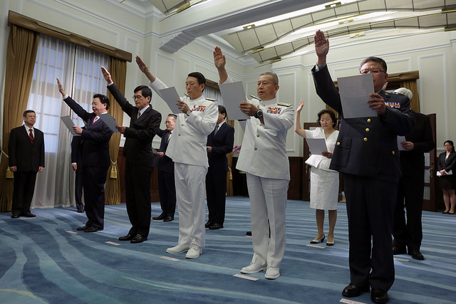 總統主持「新任總統府、國家安全會議、行政院政務人員及駐外大使宣誓典禮」