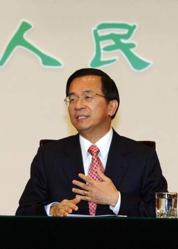 總統晚間在總統府「向人民報告」-陳水扁總統致詞