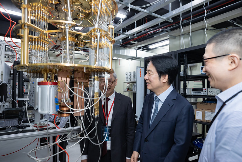 總統出席「高速量子運算國家戰略發布會」