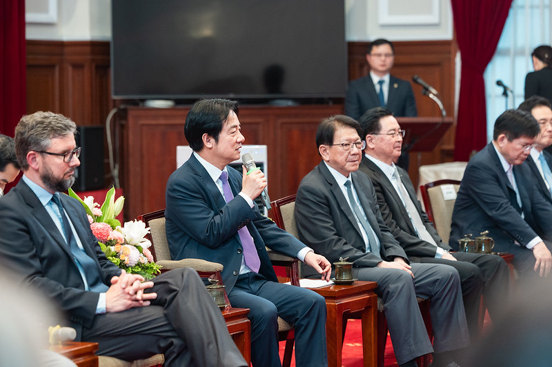 總統接見「民主合作論壇」訪賓