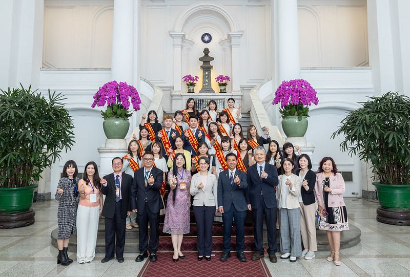 副總統接見「第33屆幼鐸獎得獎人及中華幼兒教育策進會陪同人員」