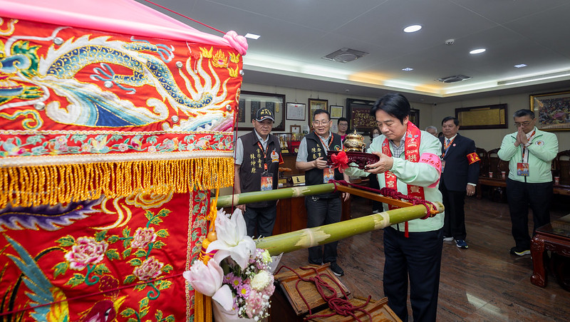 總統參香「山邊媽祖宮」暨出席白沙屯拱天宮「2026天上聖母丙午年往北港進香」