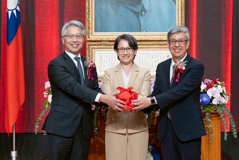 副總統出席「中央研究院第十三任卸任院長、新任院長交接典禮」