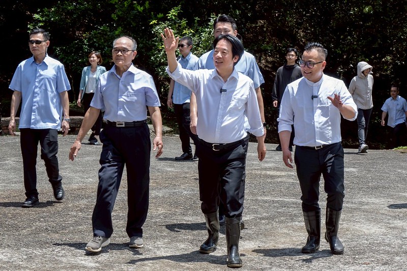 總統參訪泰安市民農園認養中心